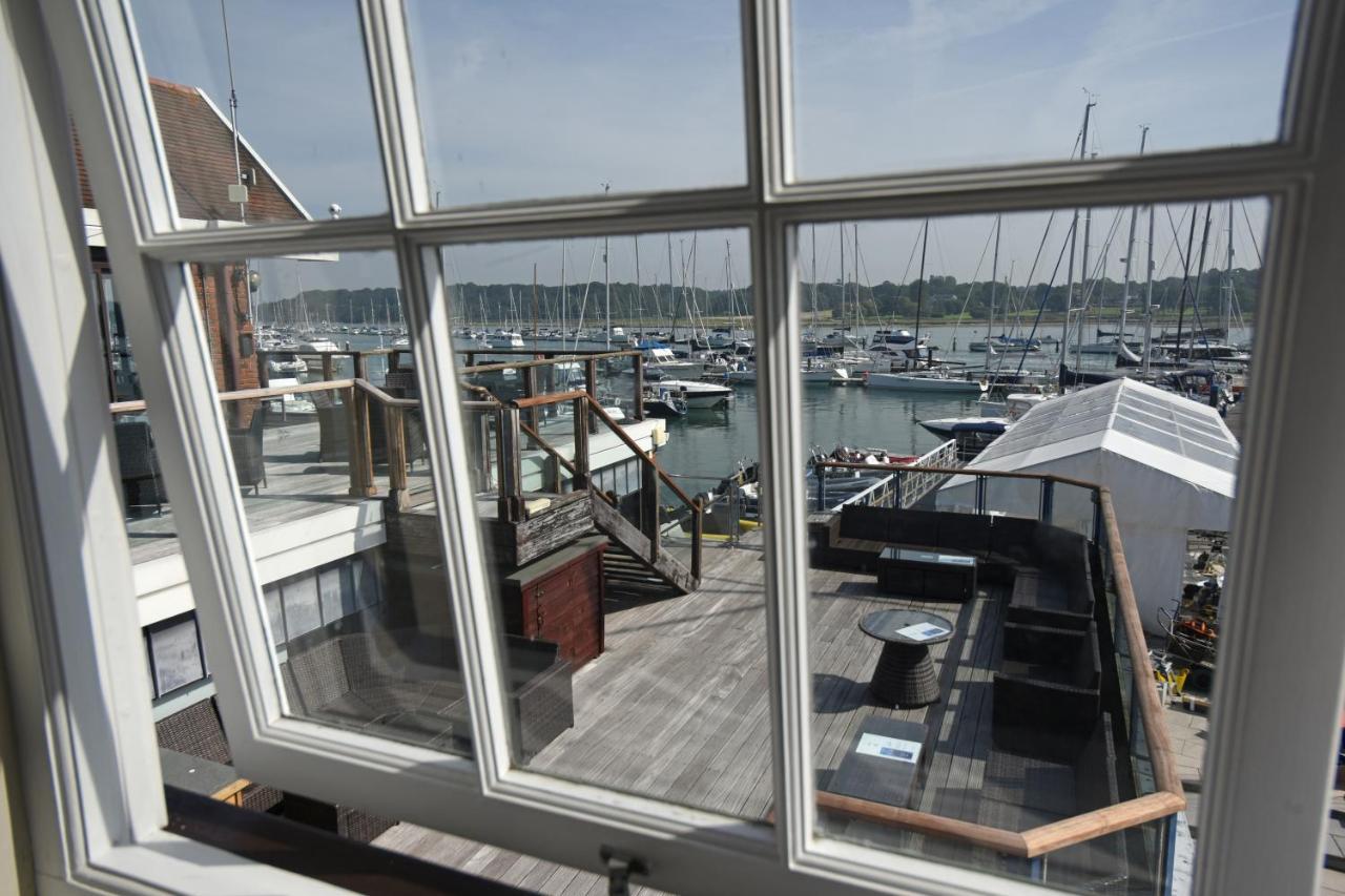 Royal Southern Yacht Club Hamble-le-Rice Esterno foto