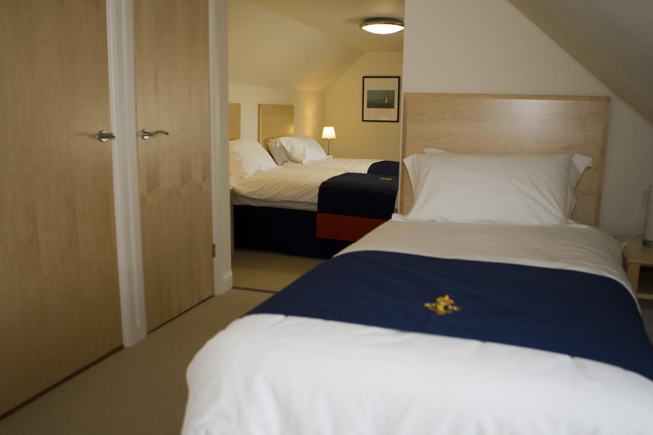 Royal Southern Yacht Club Hamble-le-Rice Esterno foto