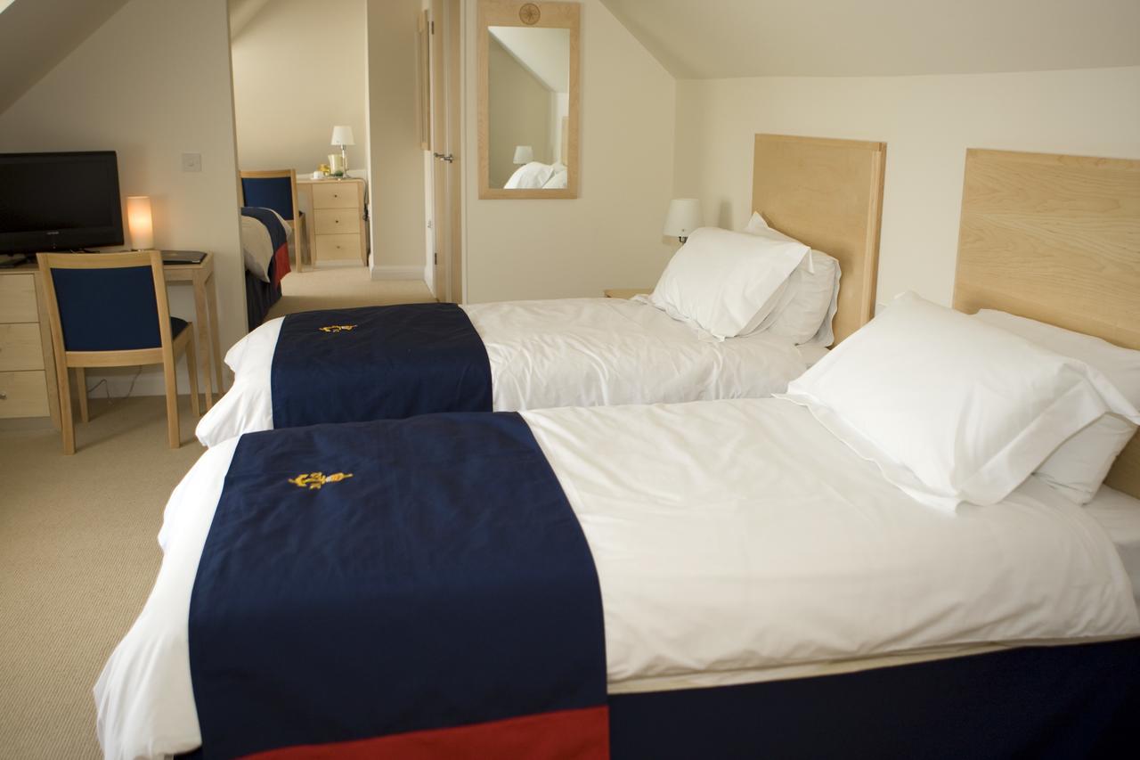 Royal Southern Yacht Club Hamble-le-Rice Esterno foto